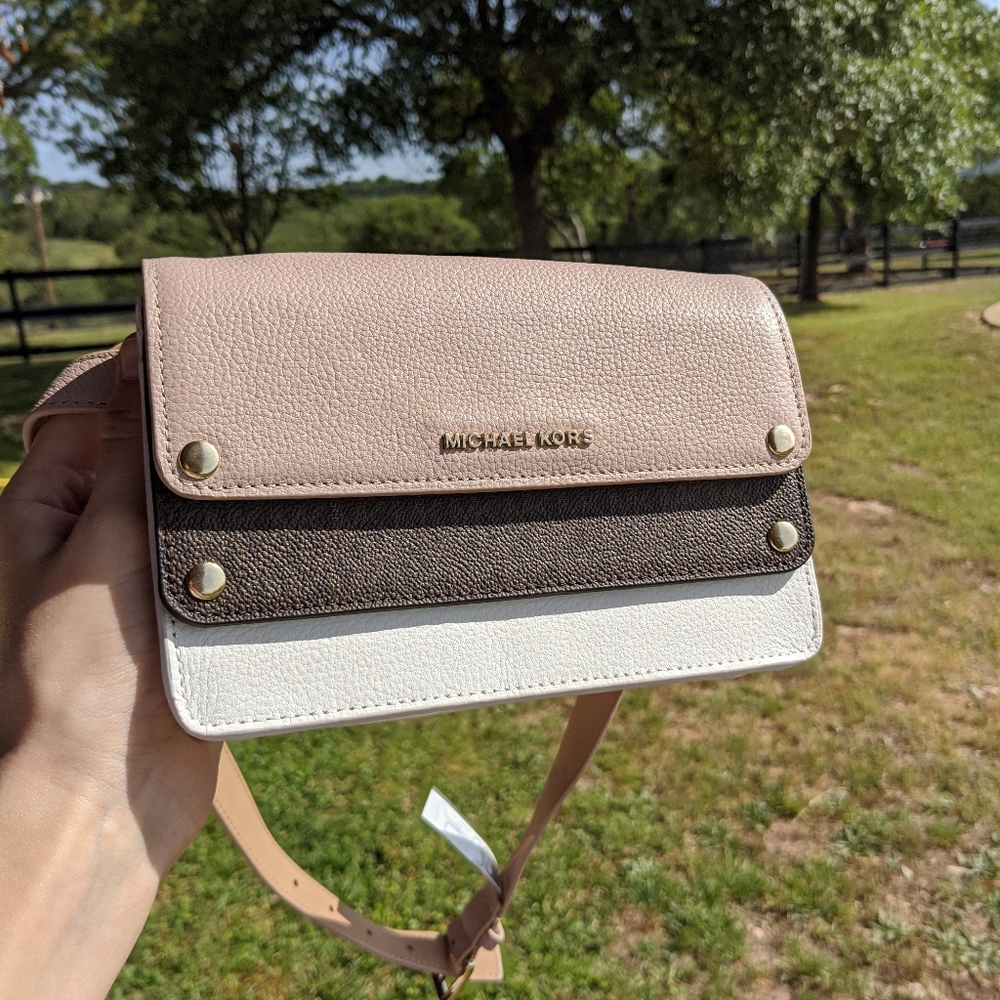 *SOLD* Michael Kors Belt Purse: Blush/Mule/Logo